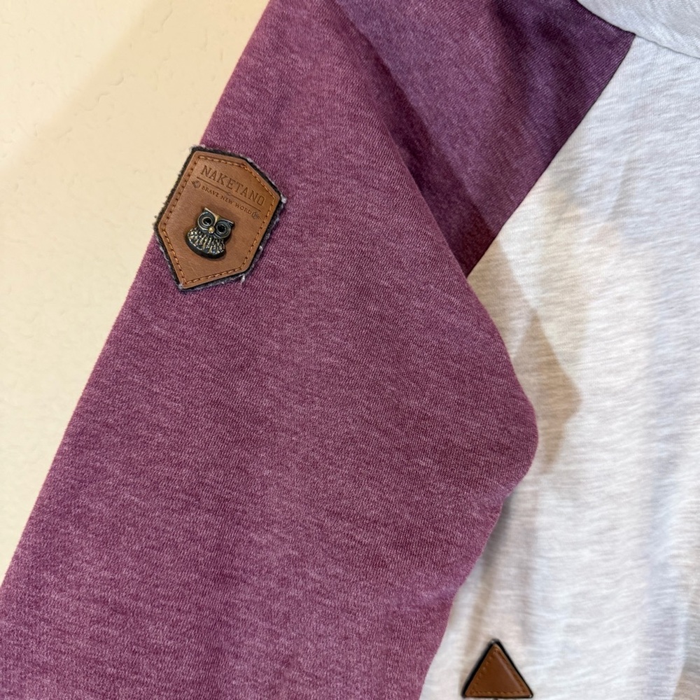 Naketano "Brave New World" Pullover Hoodie Heather Gray & Purple/Maroon Sleeves - Picture 2 of 14